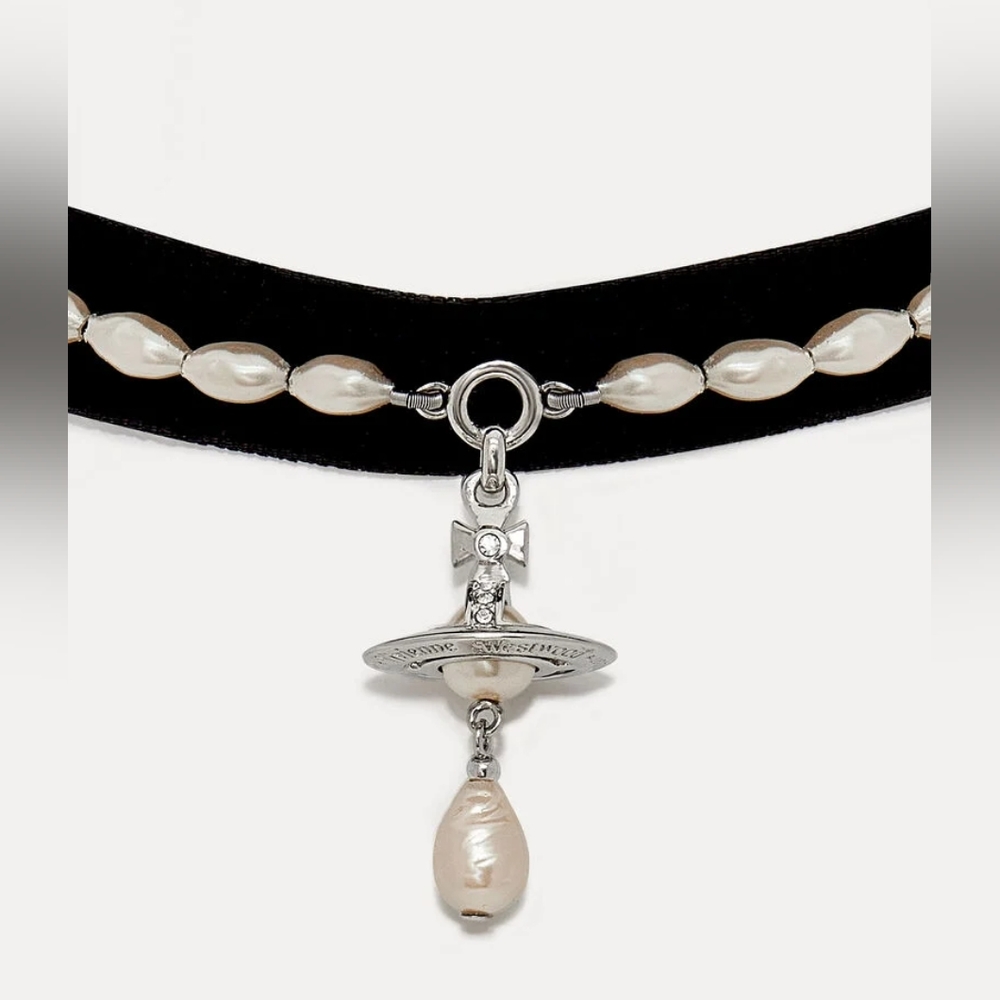 Brand new! Vivienne Westwood Aleksa Choker